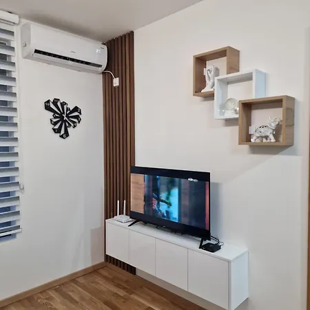 My Happy Place Apartment *